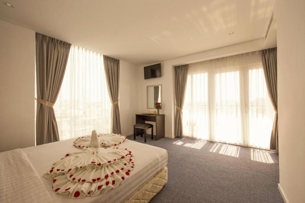 Golden Crown Hotel Saigon مدينة هوشي منه المظهر الخارجي الصورة