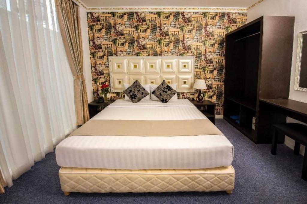 Golden Crown Hotel Saigon مدينة هوشي منه المظهر الخارجي الصورة